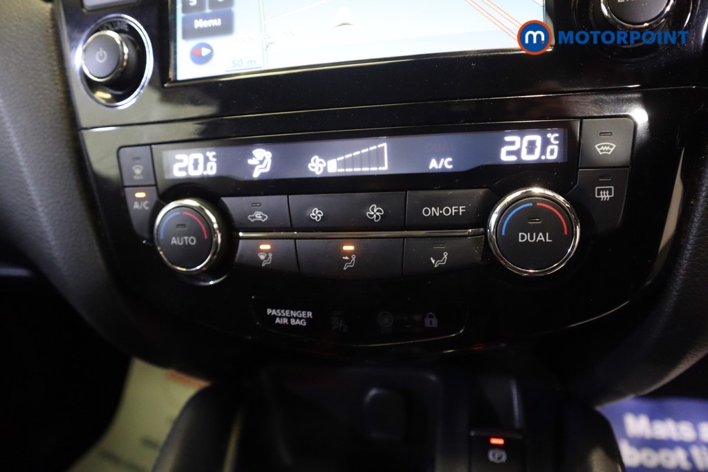 Nissan Qashqai Tekna Manual Diesel SUV - Stock Number (1569448) - 5th supplementary image