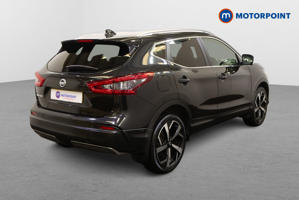 Nissan Qashqai Tekna Manual Diesel SUV - Stock Number (1569448) - Drivers side rear corner
