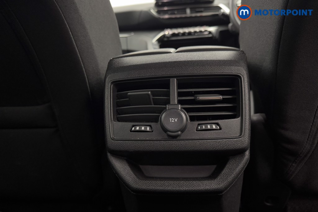 Peugeot 3008 Active Automatic Petrol Plug-In Hybrid SUV - Stock Number (1569456) - 27th supplementary image