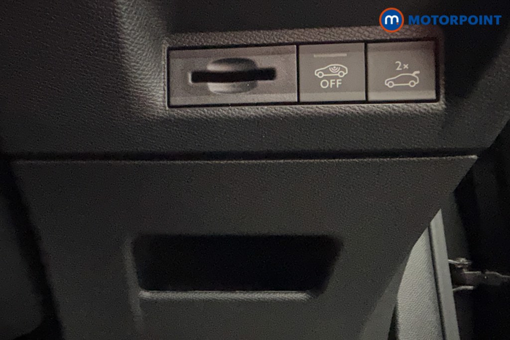 Peugeot 3008 GT Automatic Petrol SUV - Stock Number (1569534) - 20th supplementary image