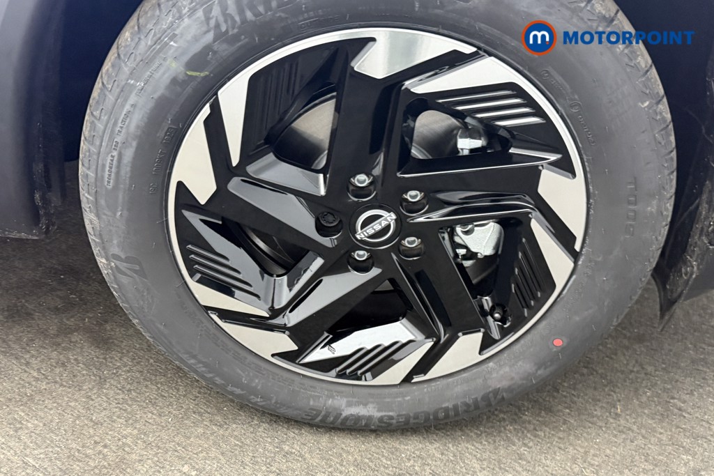 Nissan Qashqai N-Connecta Automatic Petrol SUV - Stock Number (1569905) - 17th supplementary image