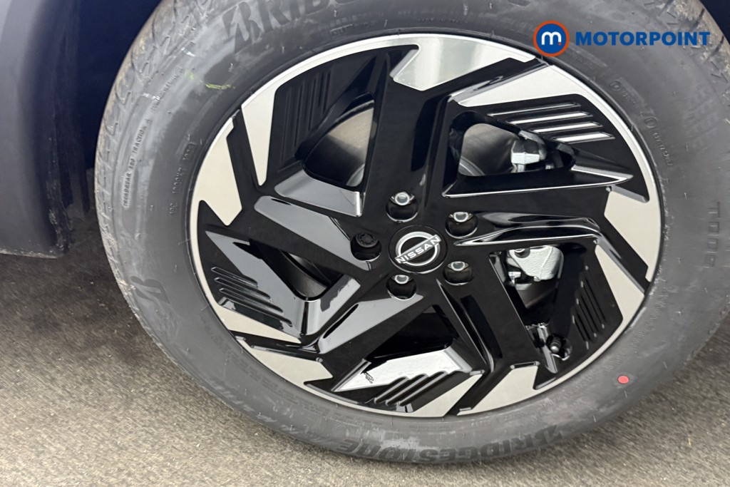 Nissan Qashqai N-Connecta Automatic Petrol SUV - Stock Number (1569905) - 20th supplementary image