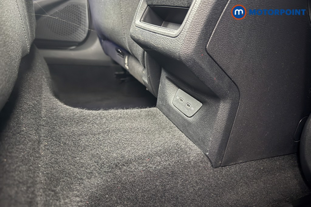 Volkswagen Golf Life Automatic Diesel Hatchback - Stock Number (1570126) - 23rd supplementary image