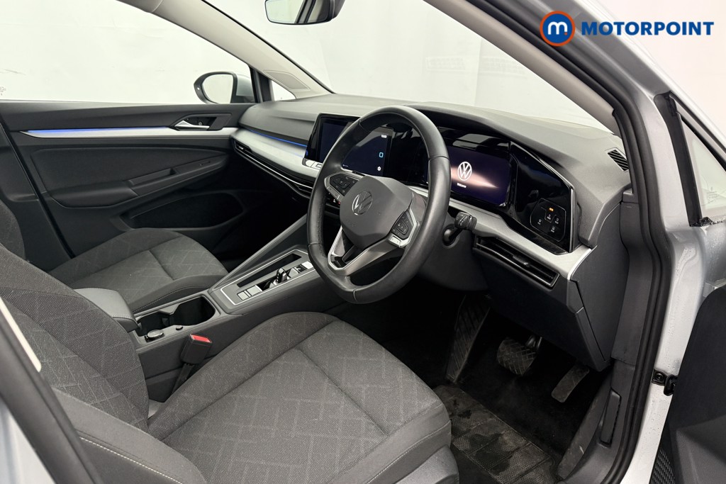 Volkswagen Golf Life Automatic Diesel Hatchback - Stock Number (1570126) - 1st supplementary image