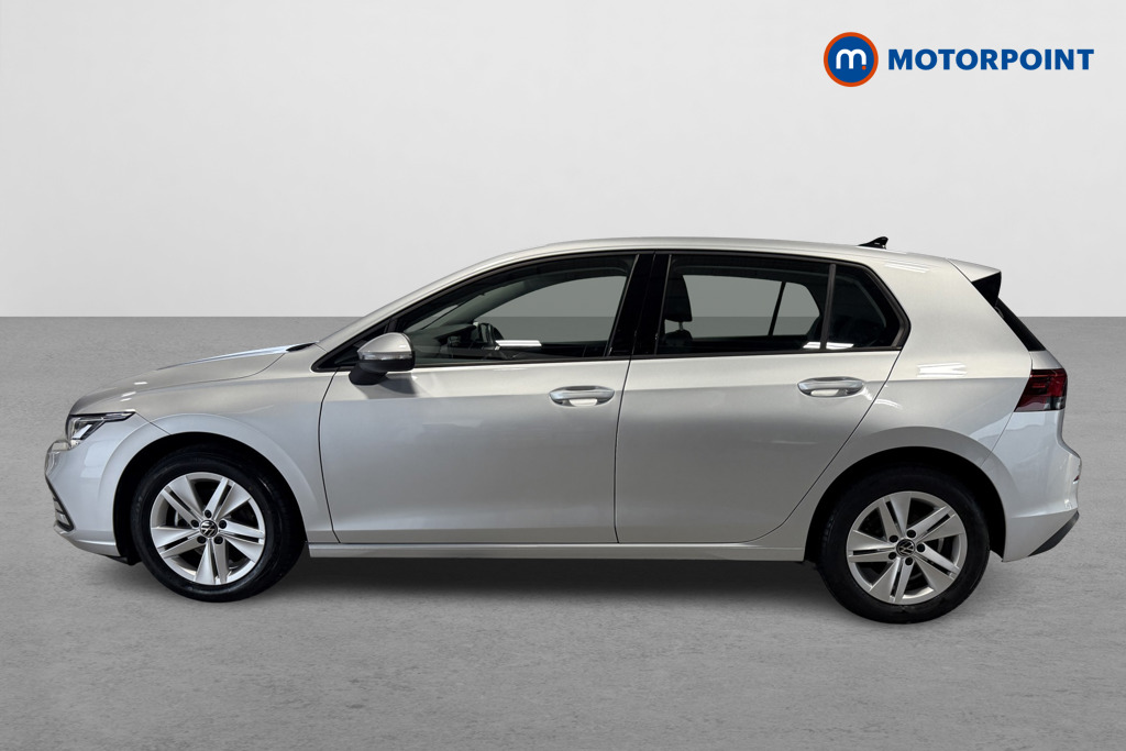 Volkswagen Golf Life Automatic Diesel Hatchback - Stock Number (1570126) - Passenger side