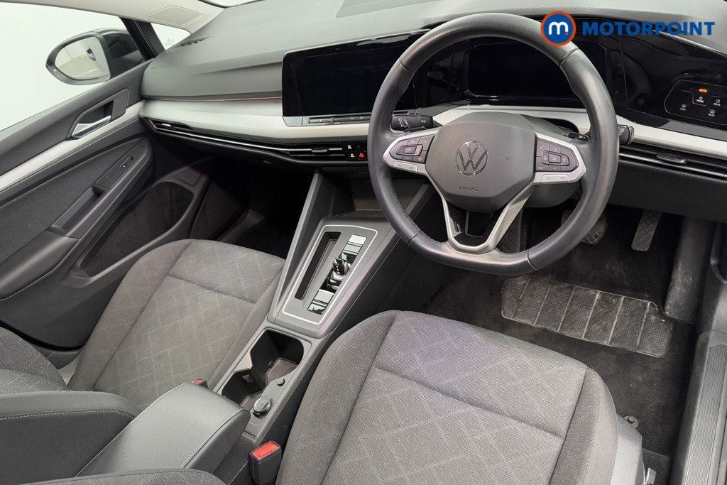 Volkswagen Golf Life Automatic Diesel Hatchback - Stock Number (1570134) - 1st supplementary image