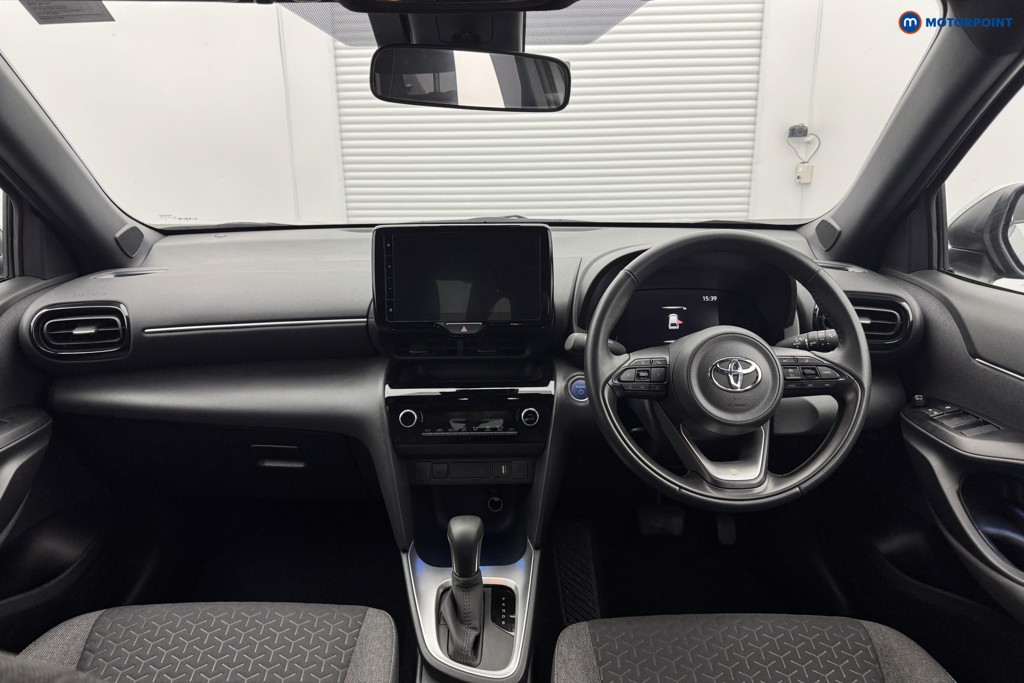 Toyota Yaris Cross Design Automatic Petrol-Electric Hybrid Estate - Stock Number (1570602) - 11th supplementary image