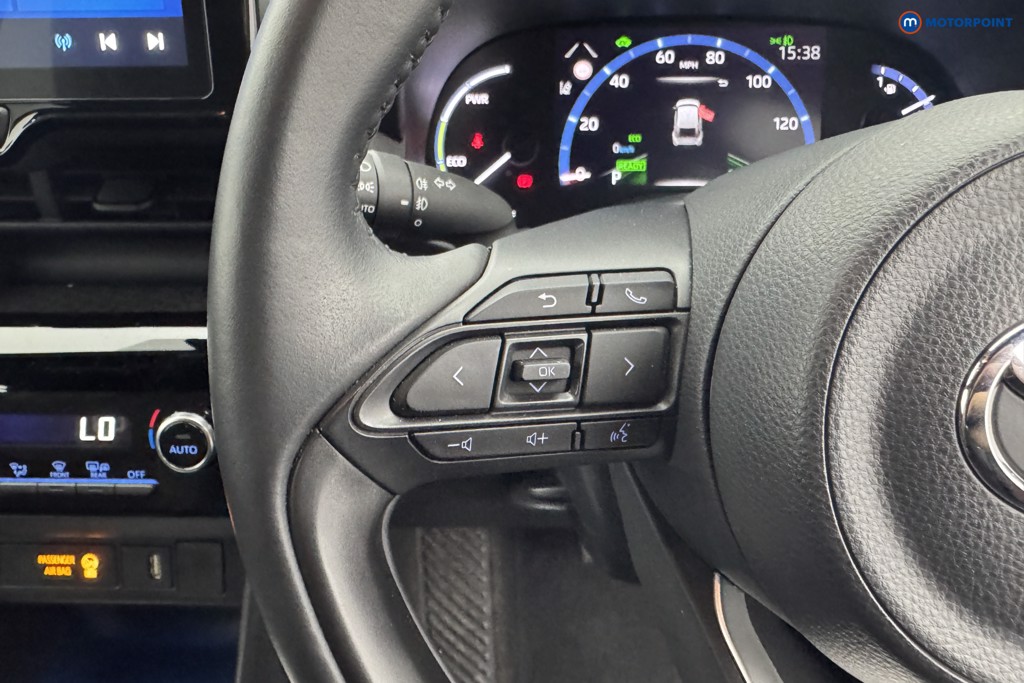 Toyota Yaris Cross Design Automatic Petrol-Electric Hybrid Estate - Stock Number (1570602) - 12th supplementary image