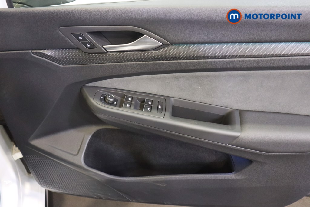Volkswagen Golf R-Line Automatic Diesel Estate - Stock Number (1570615) - 7th supplementary image