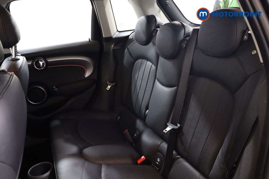 Mini Hatchback Cooper S Exclusive Manual Petrol Hatchback - Stock Number (1571165) - 20th supplementary image