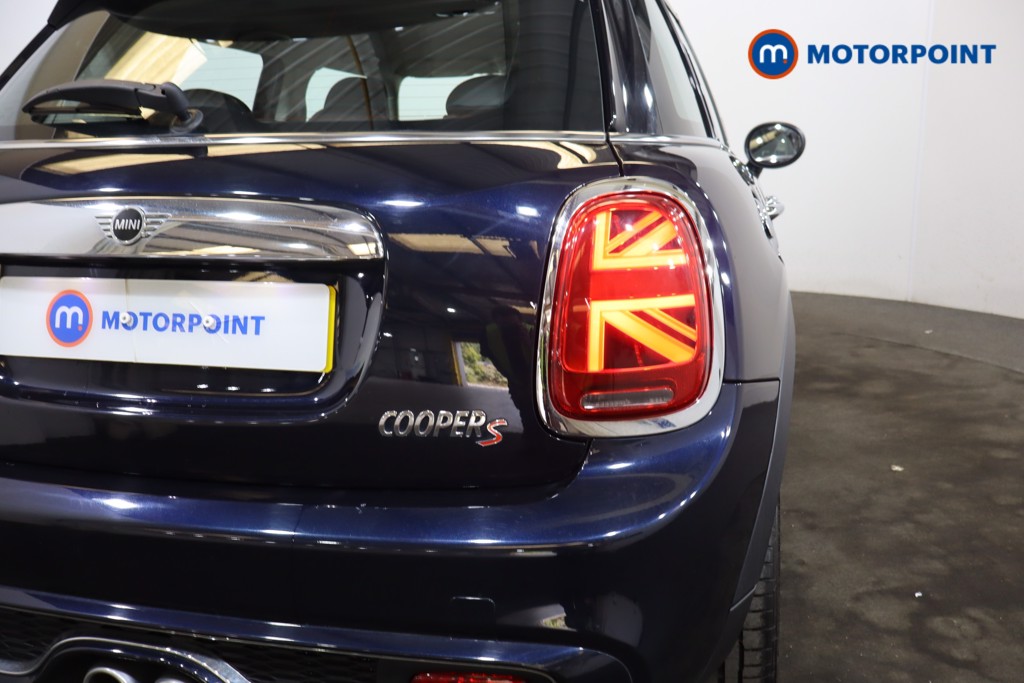 Mini Hatchback Cooper S Exclusive Manual Petrol Hatchback - Stock Number (1571165) - 28th supplementary image