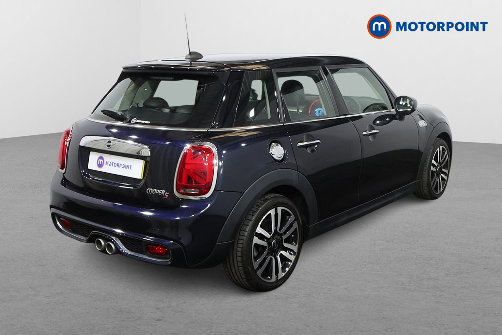 Mini Hatchback Cooper S Exclusive Manual Petrol Hatchback - Stock Number (1571165) - Drivers side rear corner