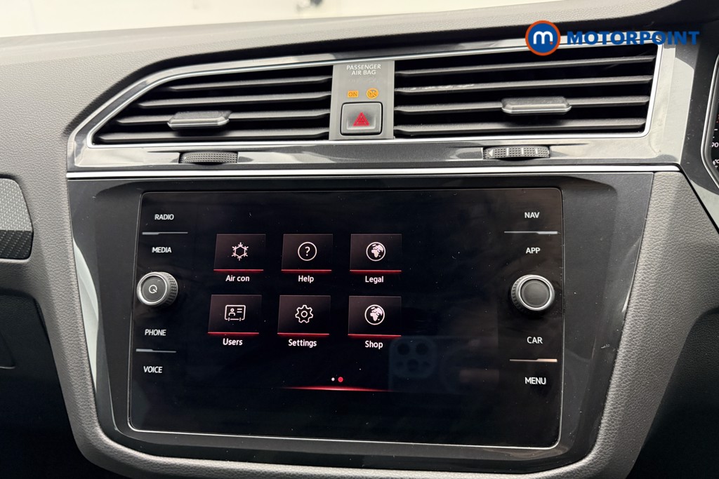 Volkswagen Tiguan R-Line Automatic Petrol SUV - Stock Number (1571250) - 6th supplementary image