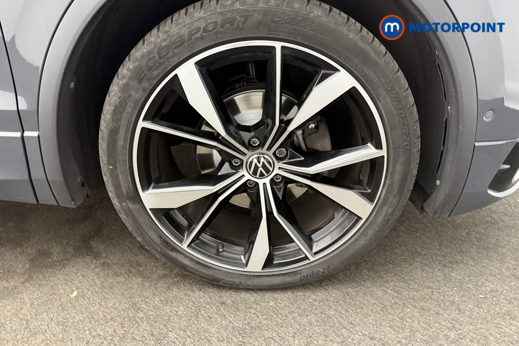 Volkswagen Tiguan R-Line Automatic Petrol SUV - Stock Number (1571250) - 16th supplementary image