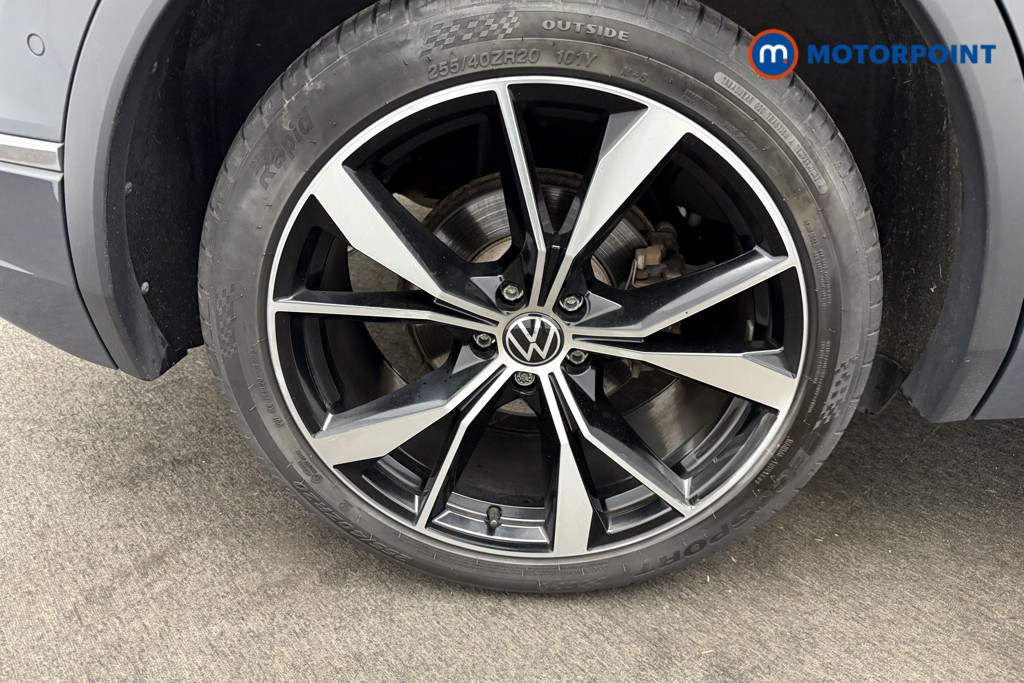 Volkswagen Tiguan R-Line Automatic Petrol SUV - Stock Number (1571250) - 17th supplementary image