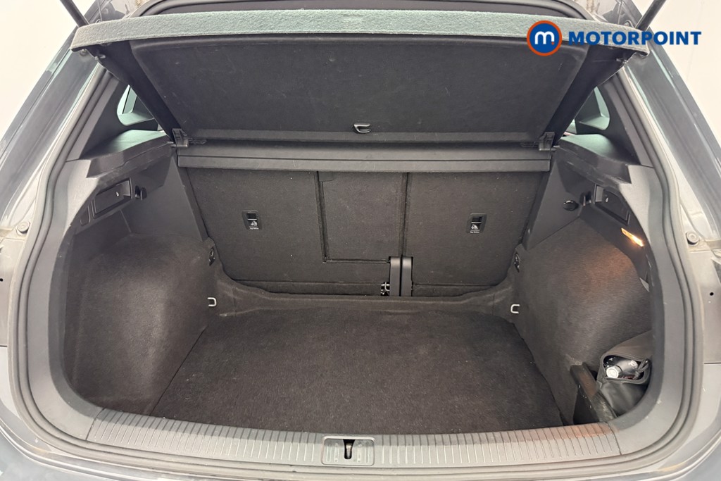 Volkswagen Tiguan R-Line Automatic Petrol SUV - Stock Number (1571250) - 27th supplementary image