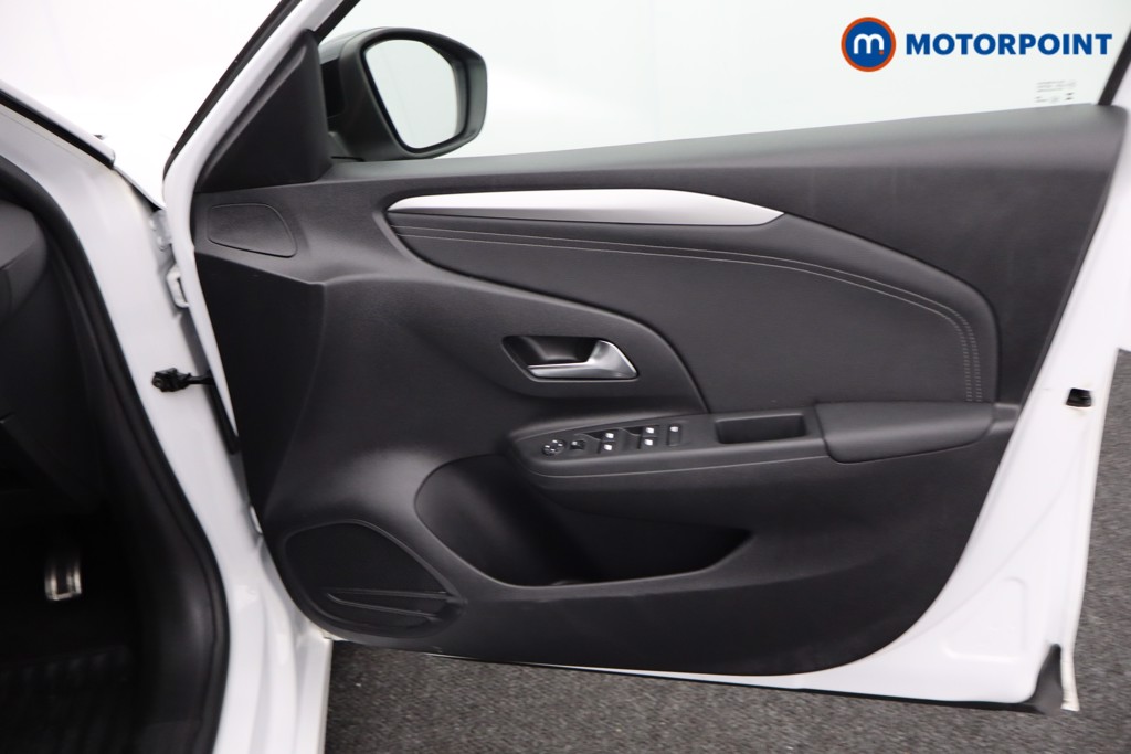 Vauxhall Corsa GS Manual Petrol Hatchback - Stock Number (1571389) - 17th supplementary image