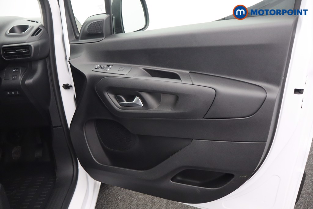 Citroen Berlingo Enterprise Manual Diesel Crew Bus - Stock Number (1571601) - 12th supplementary image
