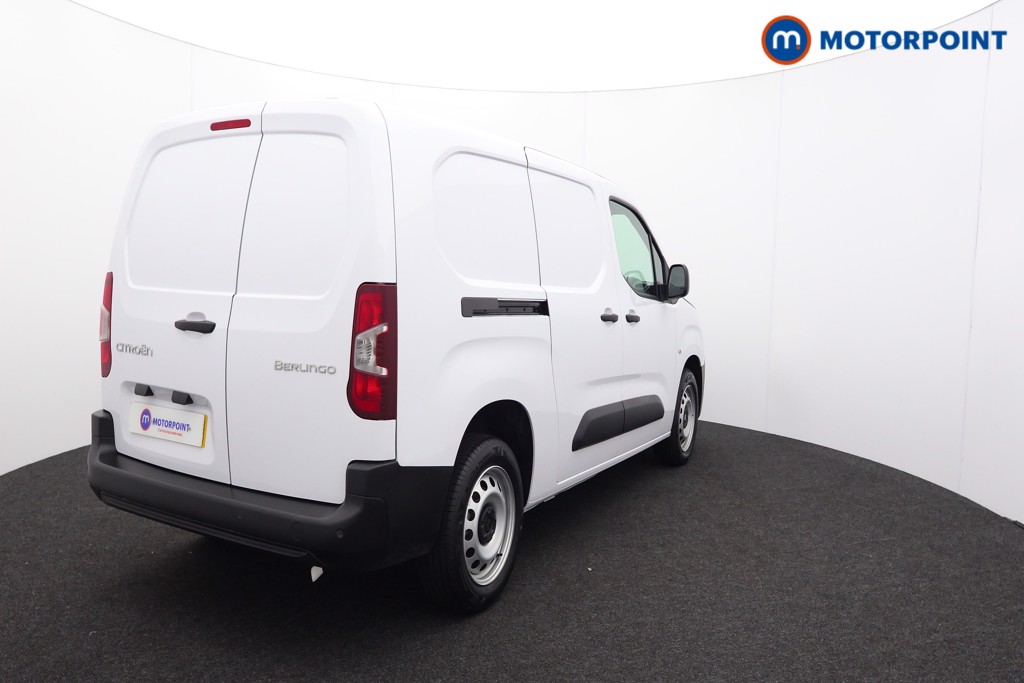 Citroen Berlingo Enterprise Manual Diesel Crew Bus - Stock Number (1571601) - Drivers side rear corner