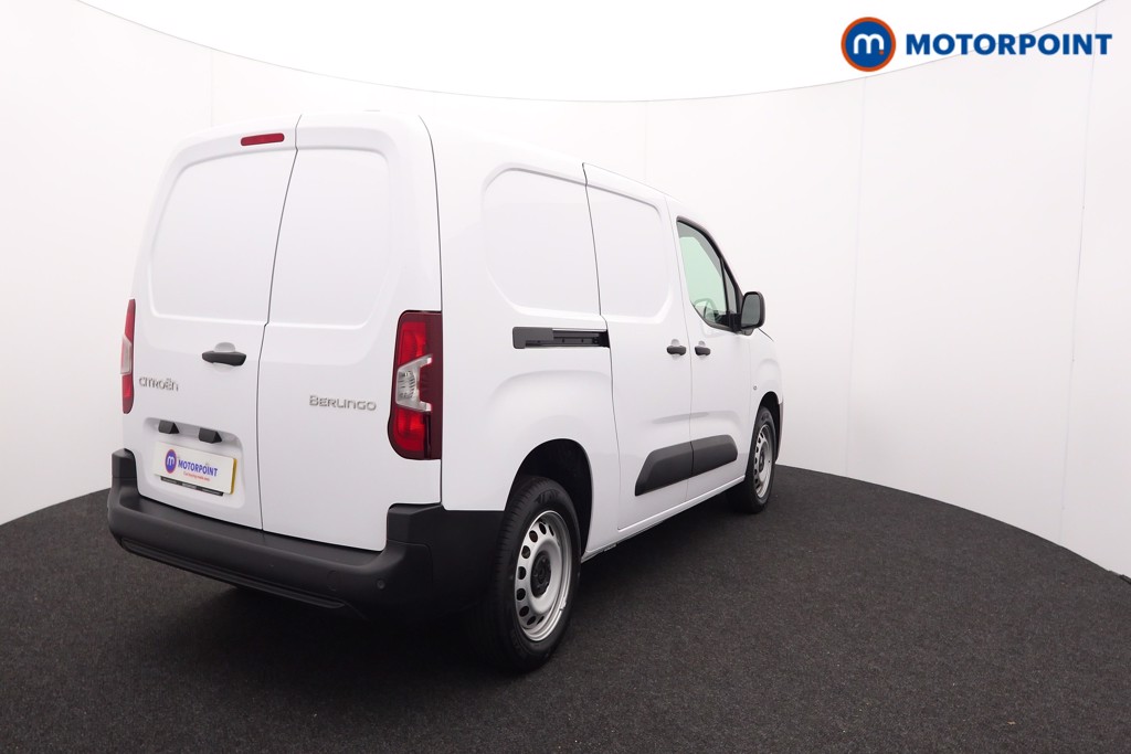 Citroen Berlingo Enterprise Manual Diesel Crew Bus - Stock Number (1571603) - Drivers side rear corner