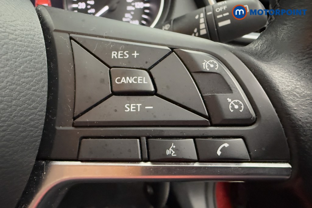 Nissan Qashqai Acenta Premium Automatic Petrol SUV - Stock Number (1571645) - 5th supplementary image
