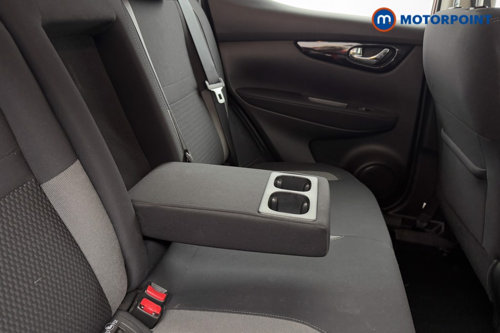 Nissan Qashqai Acenta Premium Automatic Petrol SUV - Stock Number (1571645) - 27th supplementary image
