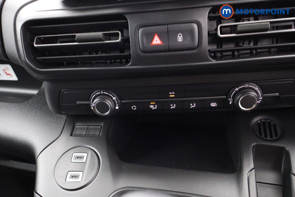 Citroen Berlingo Enterprise Manual Diesel Crew Bus - Stock Number (1571865) - 5th supplementary image