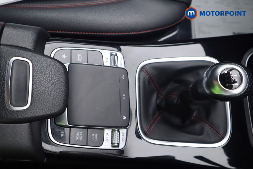 Mercedes-Benz A Class Amg Line Manual Petrol Saloon - Stock Number (1572073) - 5th supplementary image