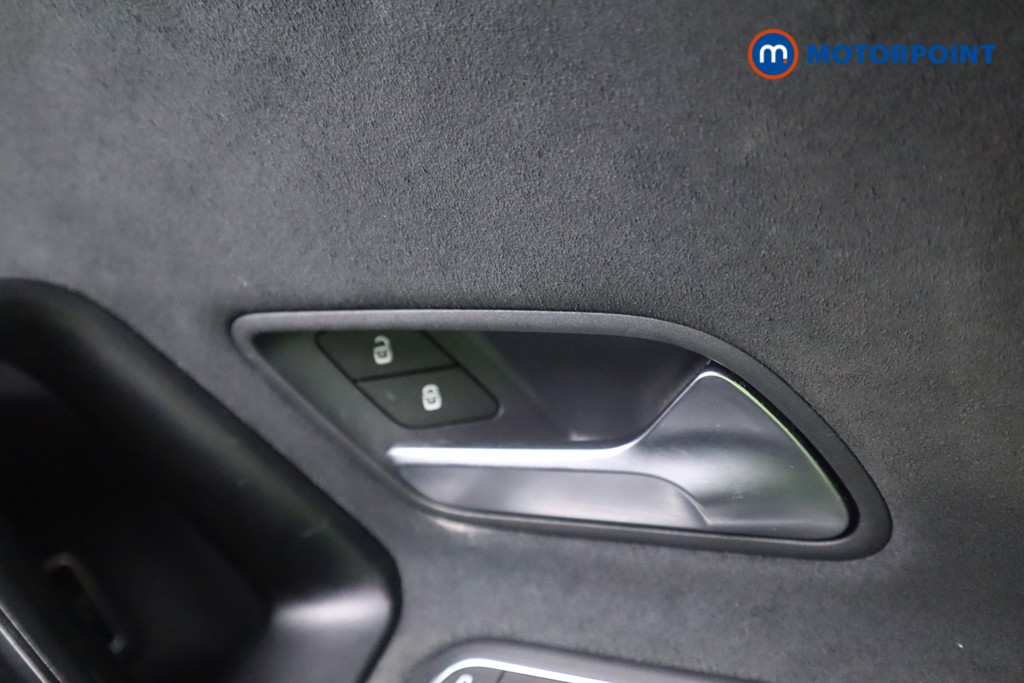 Mercedes-Benz A Class Amg Line Manual Petrol Saloon - Stock Number (1572073) - 11th supplementary image