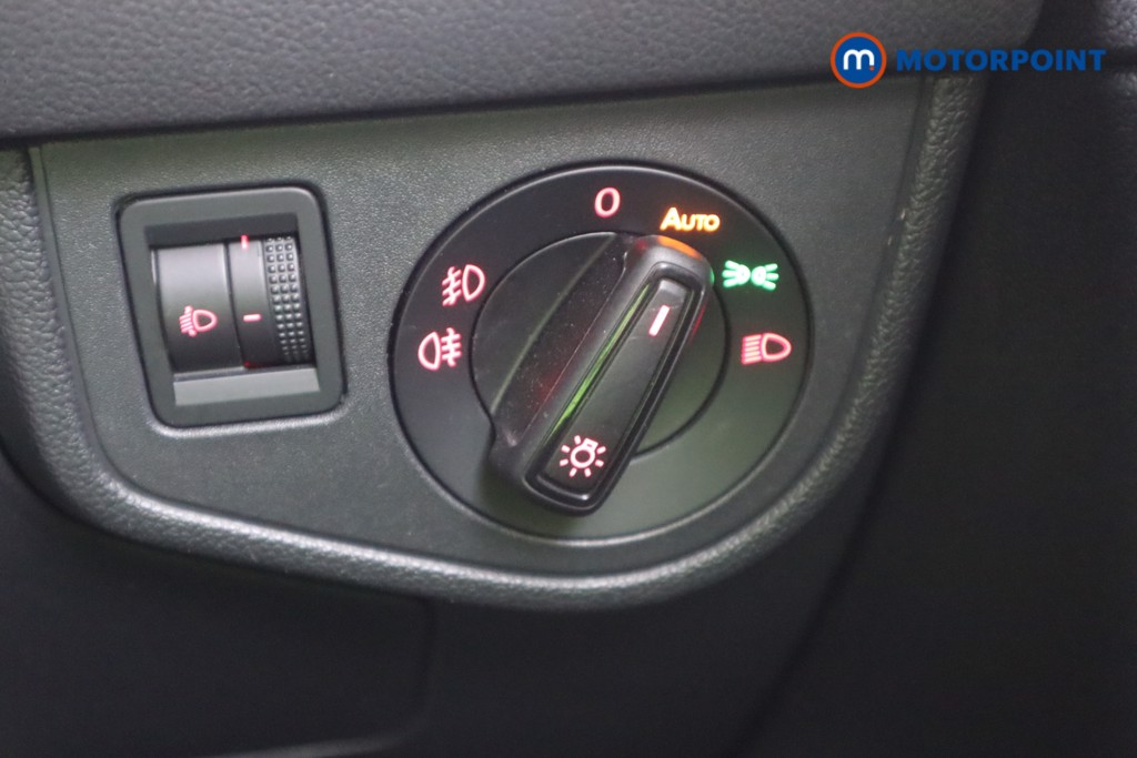 Volkswagen Polo Match Manual Petrol Hatchback - Stock Number (1572191) - 10th supplementary image