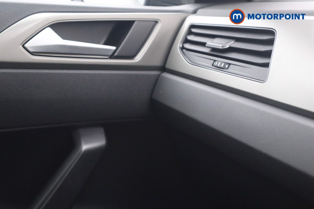 Volkswagen Polo Match Manual Petrol Hatchback - Stock Number (1572191) - 13th supplementary image