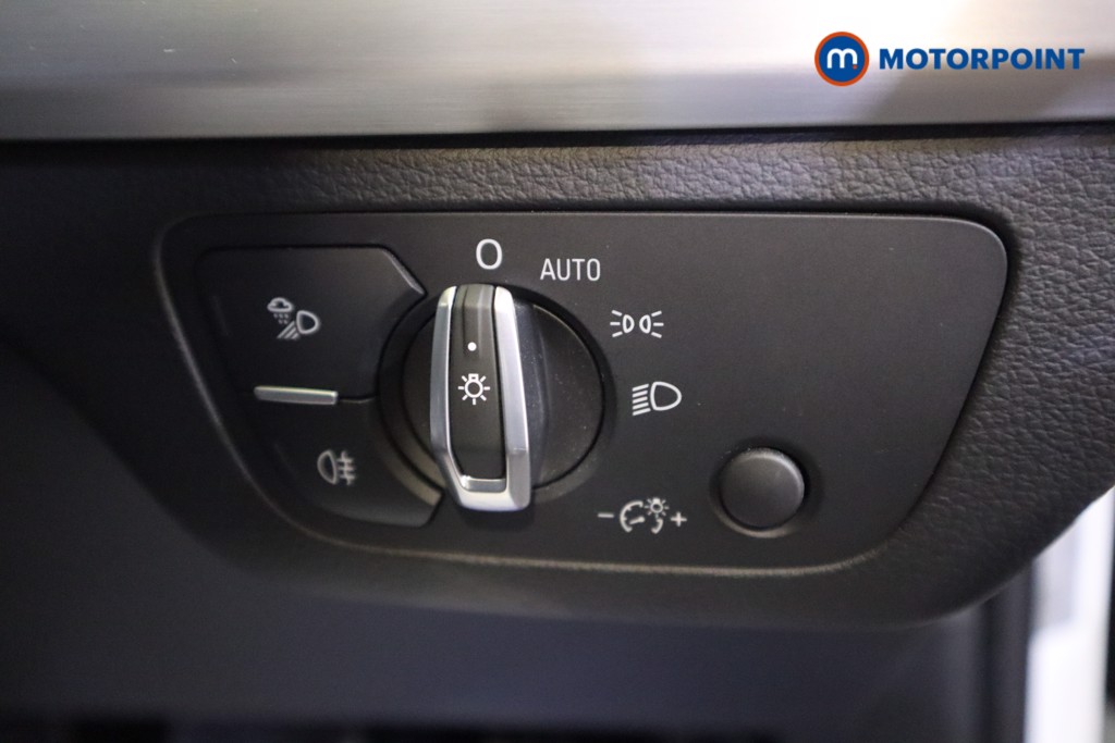 Audi Q5 S Line Automatic Petrol SUV - Stock Number (1572410) - 10th supplementary image