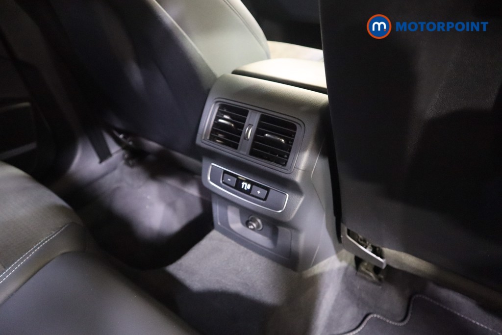Audi Q5 S Line Automatic Petrol SUV - Stock Number (1572410) - 15th supplementary image