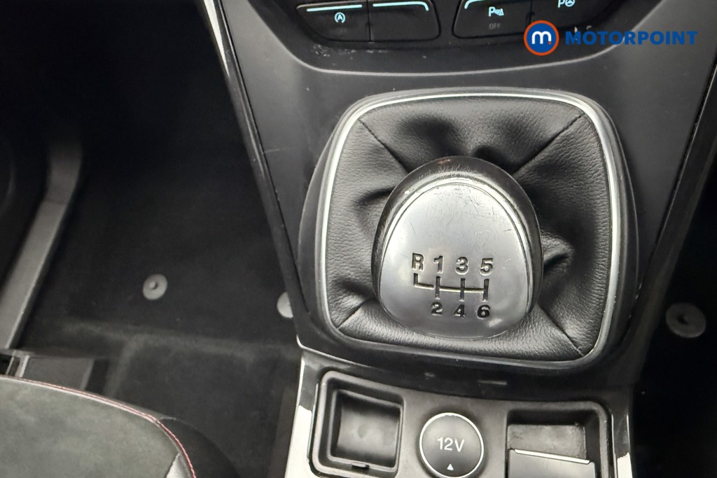 Ford Kuga St-Line Manual Petrol SUV - Stock Number (1572466) - 11th supplementary image