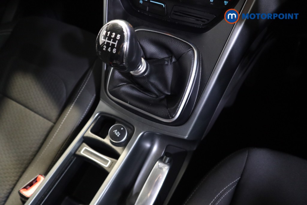 Ford Kuga Zetec Manual Diesel SUV - Stock Number (1572564) - 9th supplementary image