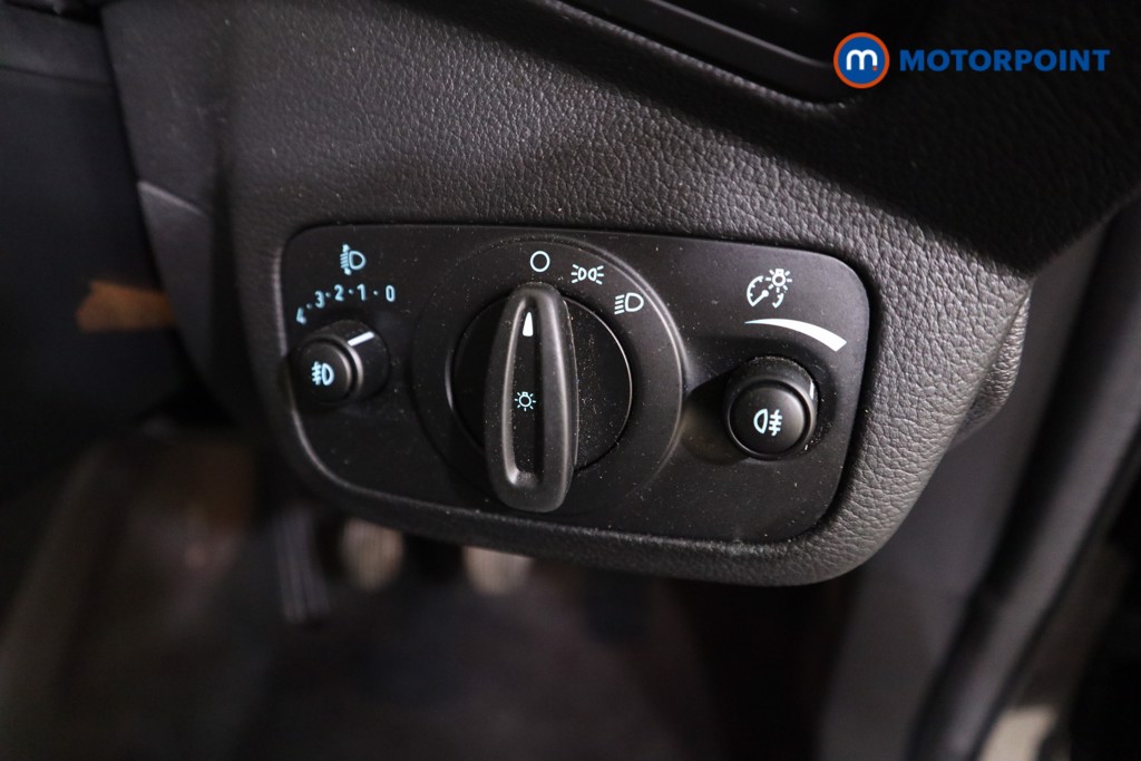 Ford Kuga Zetec Manual Diesel SUV - Stock Number (1572564) - 10th supplementary image