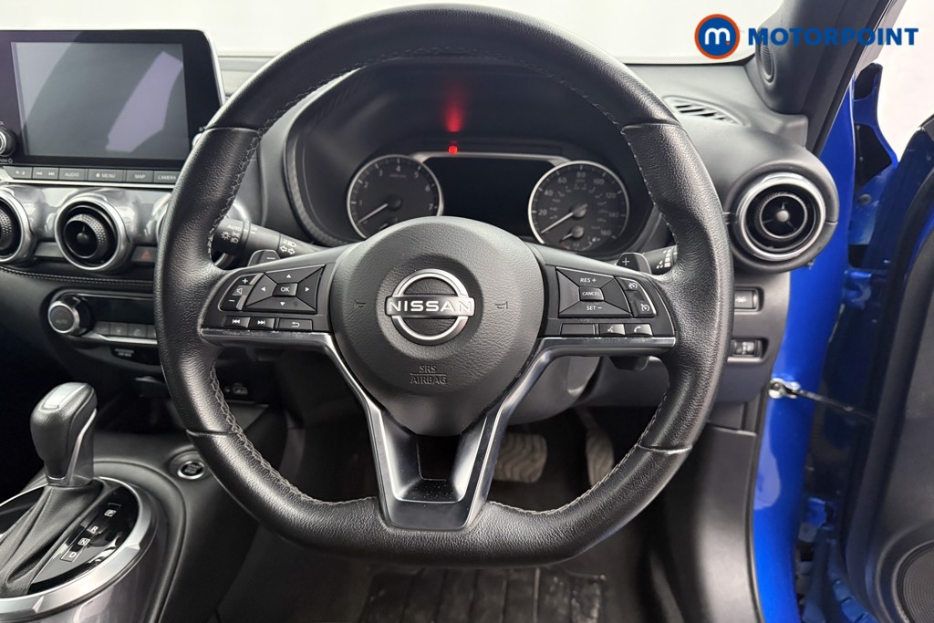Nissan Juke N-Connecta Automatic Petrol SUV - Stock Number (1572672) - 2nd supplementary image