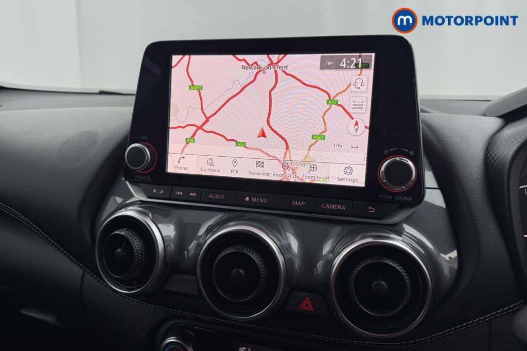 Nissan Juke N-Connecta Automatic Petrol SUV - Stock Number (1572672) - 9th supplementary image