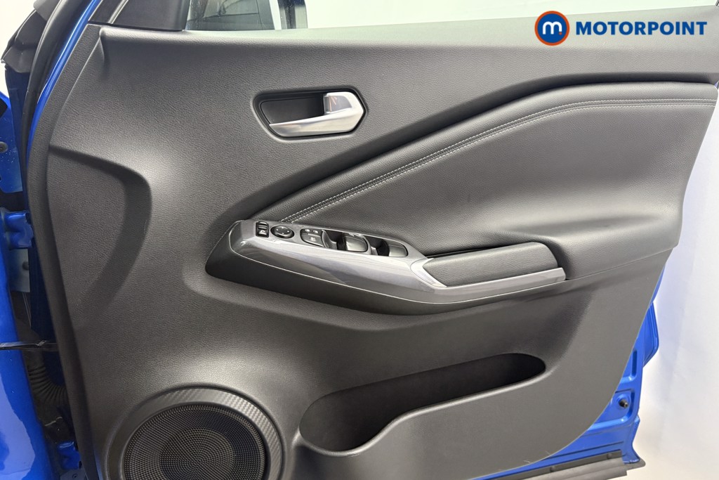 Nissan Juke N-Connecta Automatic Petrol SUV - Stock Number (1572672) - 15th supplementary image