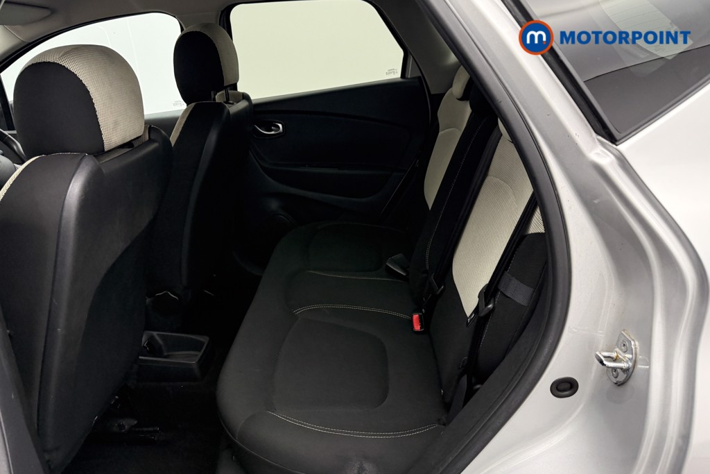 Renault Captur Iconic Manual Petrol SUV - Stock Number (1573120) - 2nd supplementary image