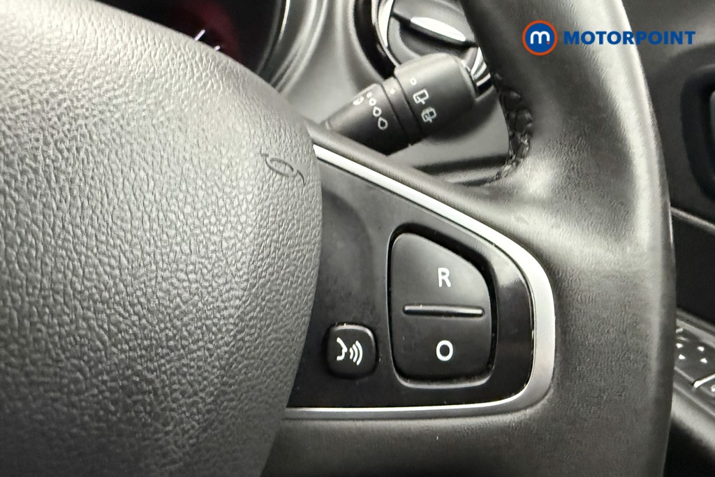 Renault Captur Iconic Manual Petrol SUV - Stock Number (1573120) - 11th supplementary image