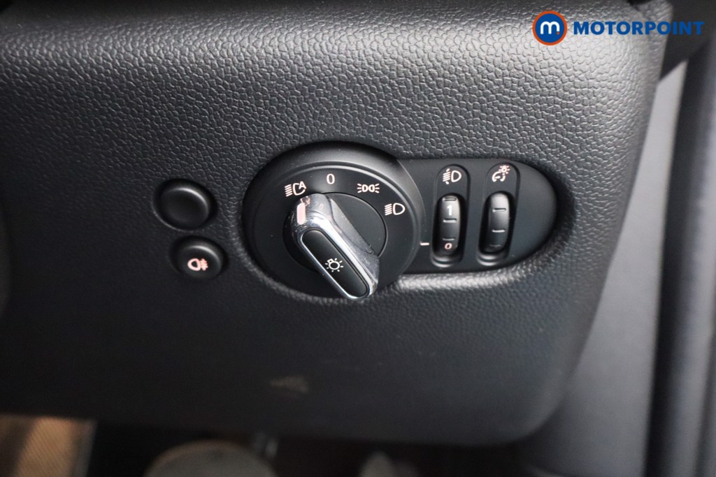 Mini Hatchback Cooper S Exclusive Automatic Petrol Hatchback - Stock Number (1573567) - 13th supplementary image