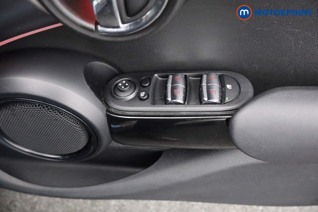 Mini Hatchback Cooper S Exclusive Automatic Petrol Hatchback - Stock Number (1573567) - 14th supplementary image