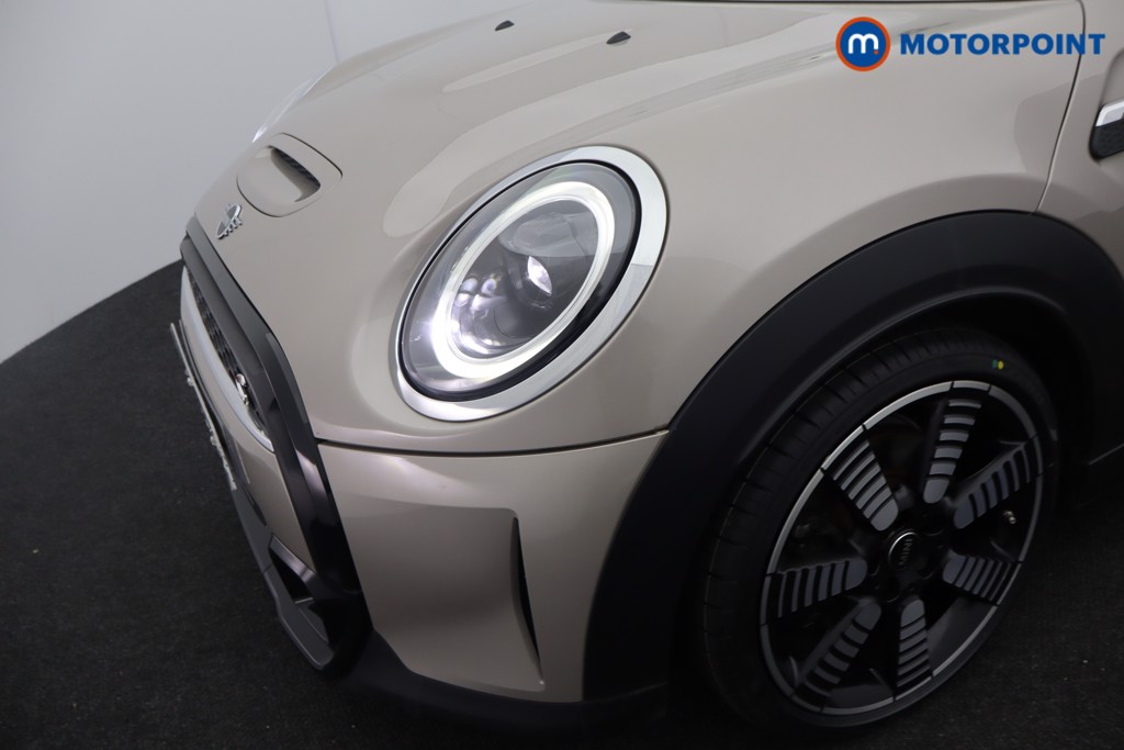 Mini Hatchback Cooper S Exclusive Automatic Petrol Hatchback - Stock Number (1573567) - 24th supplementary image