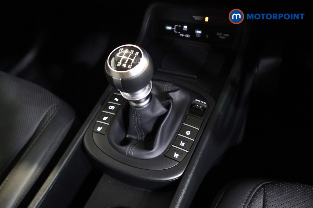Hyundai Kona Ultimate Manual Petrol SUV - Stock Number (1573723) - 8th supplementary image
