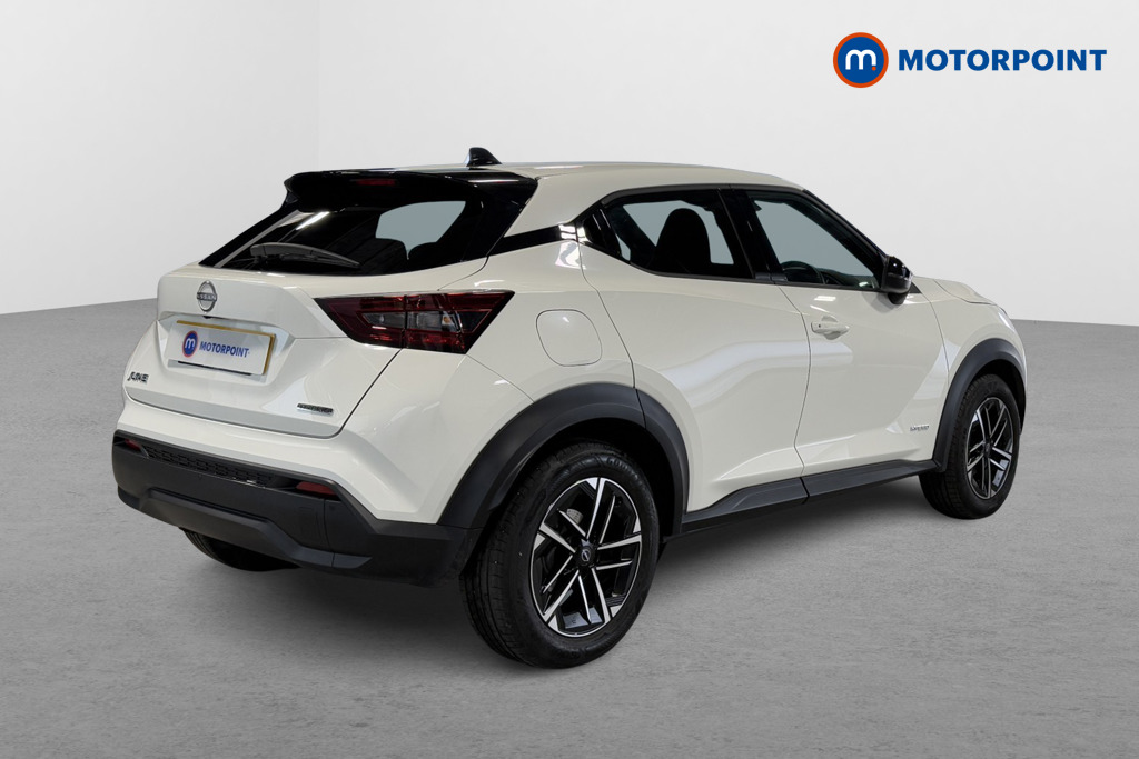 Nissan Juke N-Connecta Automatic Petrol-Electric Hybrid SUV - Stock Number (1573767) - Drivers side rear corner