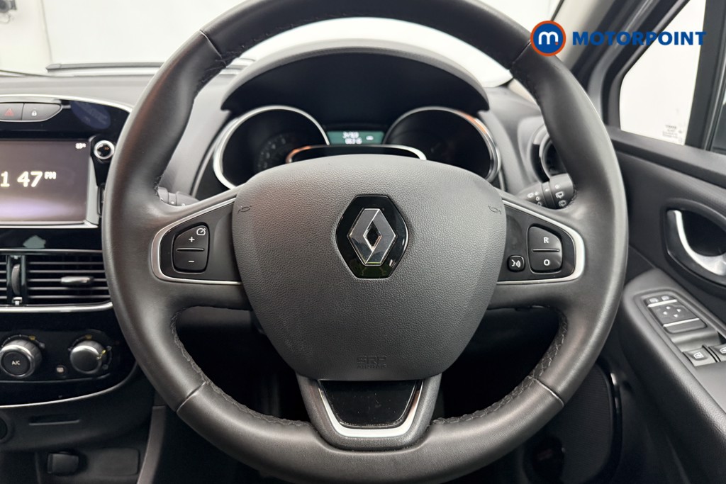 Renault Clio Iconic Manual Petrol Hatchback - Stock Number (1573836) - 5th supplementary image