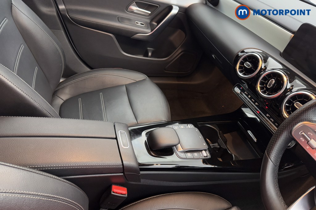 Mercedes-Benz CLA Amg Line Automatic Petrol Coupe - Stock Number (1573856) - 24th supplementary image