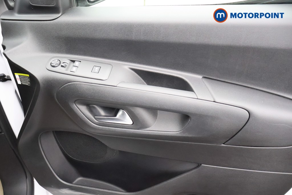 Peugeot Partner Professional Manual Diesel Panel Van - Stock Number (1573970) - 9th supplementary image