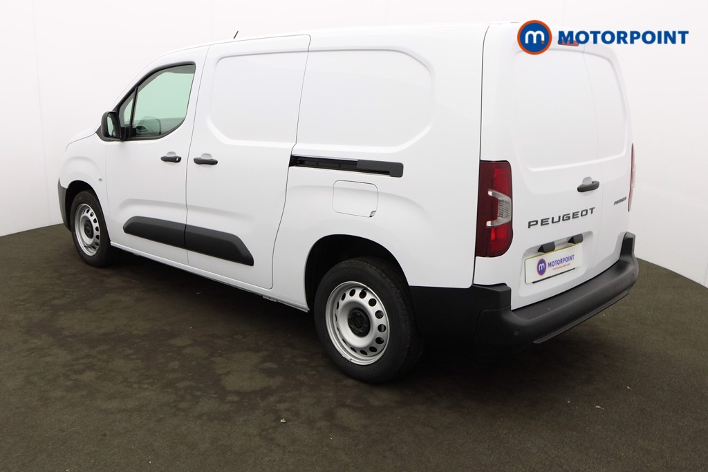 Peugeot Partner Professional Manual Diesel Panel Van - Stock Number (1573970) - Passenger side rear corner